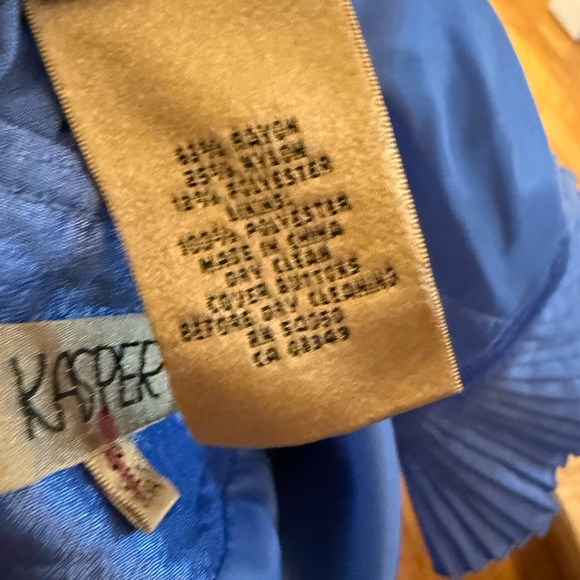 Blue Ruffled Women's Jacket Beaded Buttons & matching tank set wedding guest - Picture 8 of 8